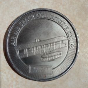 🟣 5/5.00 Smithsonian Institution Air and Space Wright Flyer Airplane